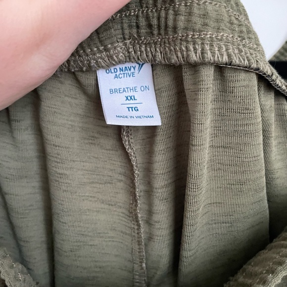 XL/XXL Old Navy Lounge / Workout set army green - Picture 8 of 9